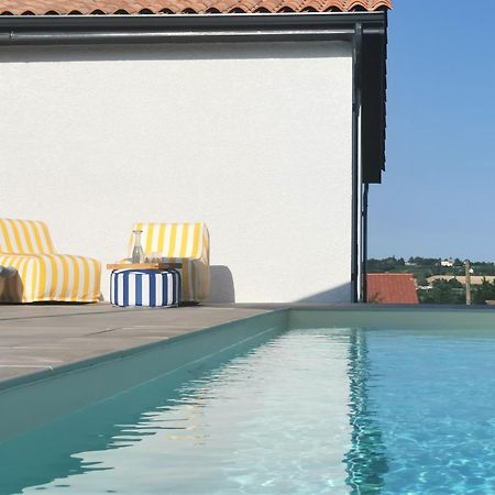 Bed and Breakfast Au Jardin Des Deux Roches Prisse Екстер'єр фото